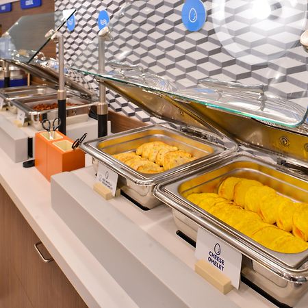 Holiday Inn Express & Suites - Commerce By Ihg Eksteriør billede